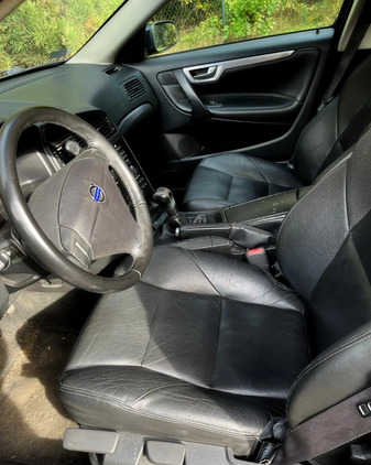 Volvo S60 cena 13000 przebieg: 284000, rok produkcji 2004 z Halinów małe 121
